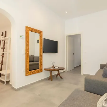 Mykonos Eight Mykonos Town